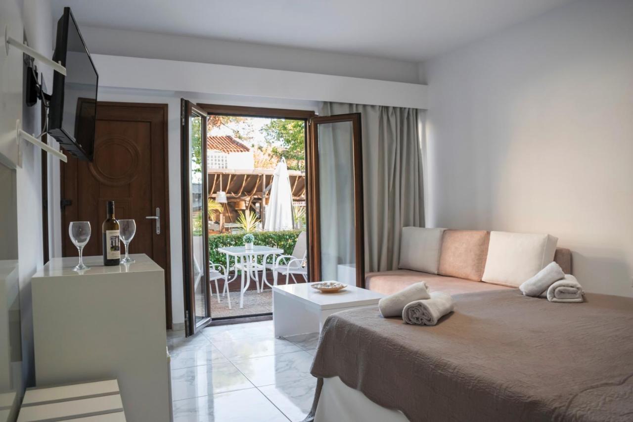 Beach Hotel Kapahi Pefkari Ngoại thất bức ảnh