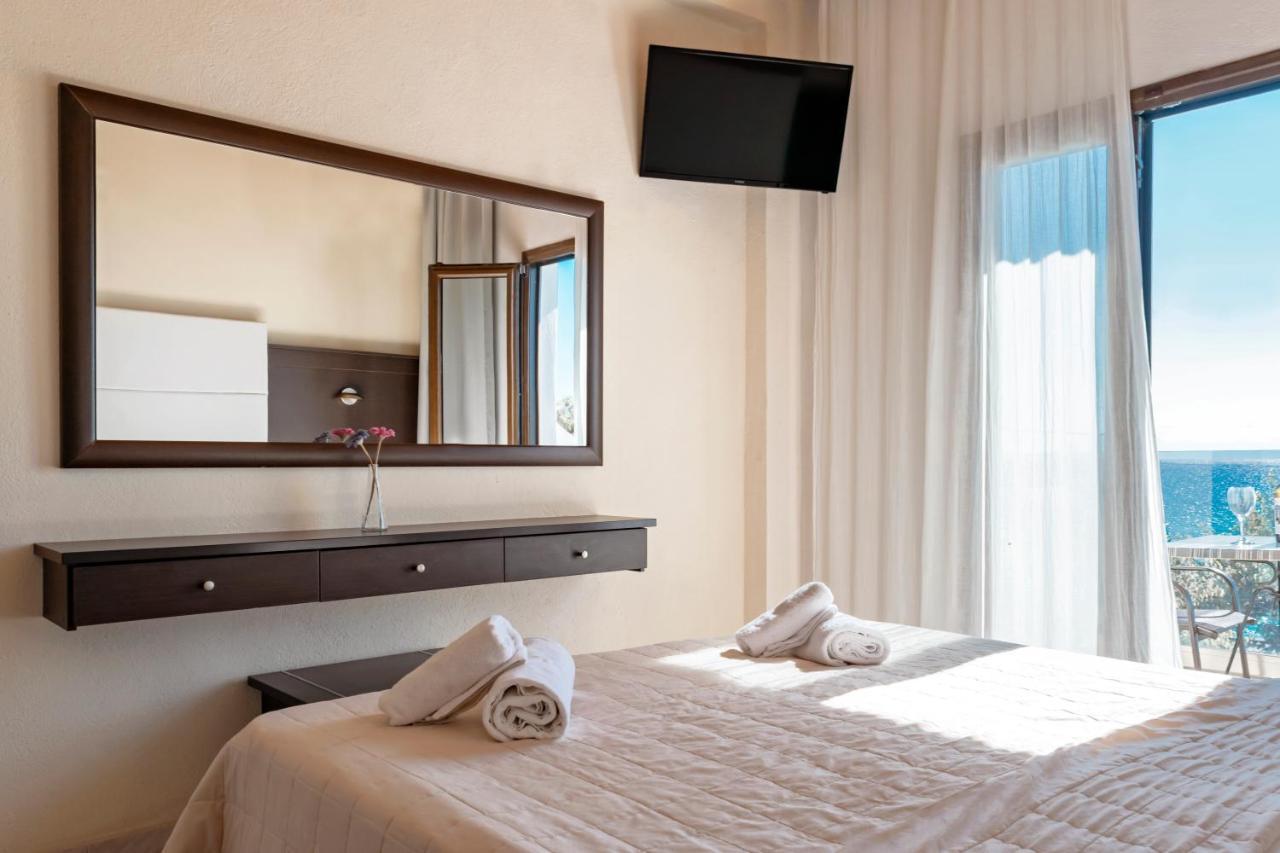 Beach Hotel Kapahi Pefkari Ngoại thất bức ảnh