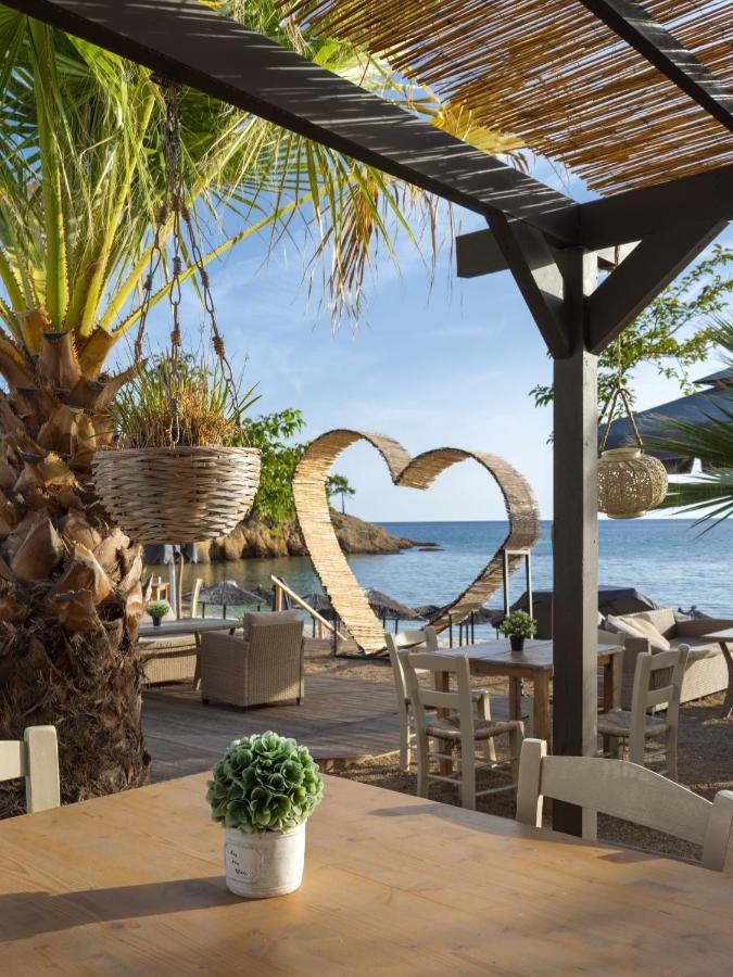 Beach Hotel Kapahi Pefkari Ngoại thất bức ảnh