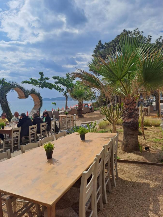 Beach Hotel Kapahi Pefkari Ngoại thất bức ảnh