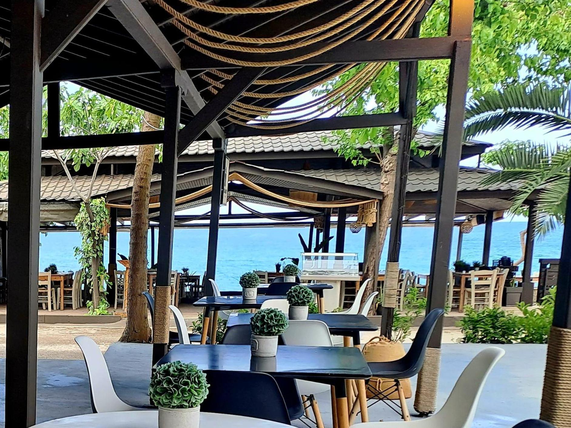 Beach Hotel Kapahi Pefkari Ngoại thất bức ảnh