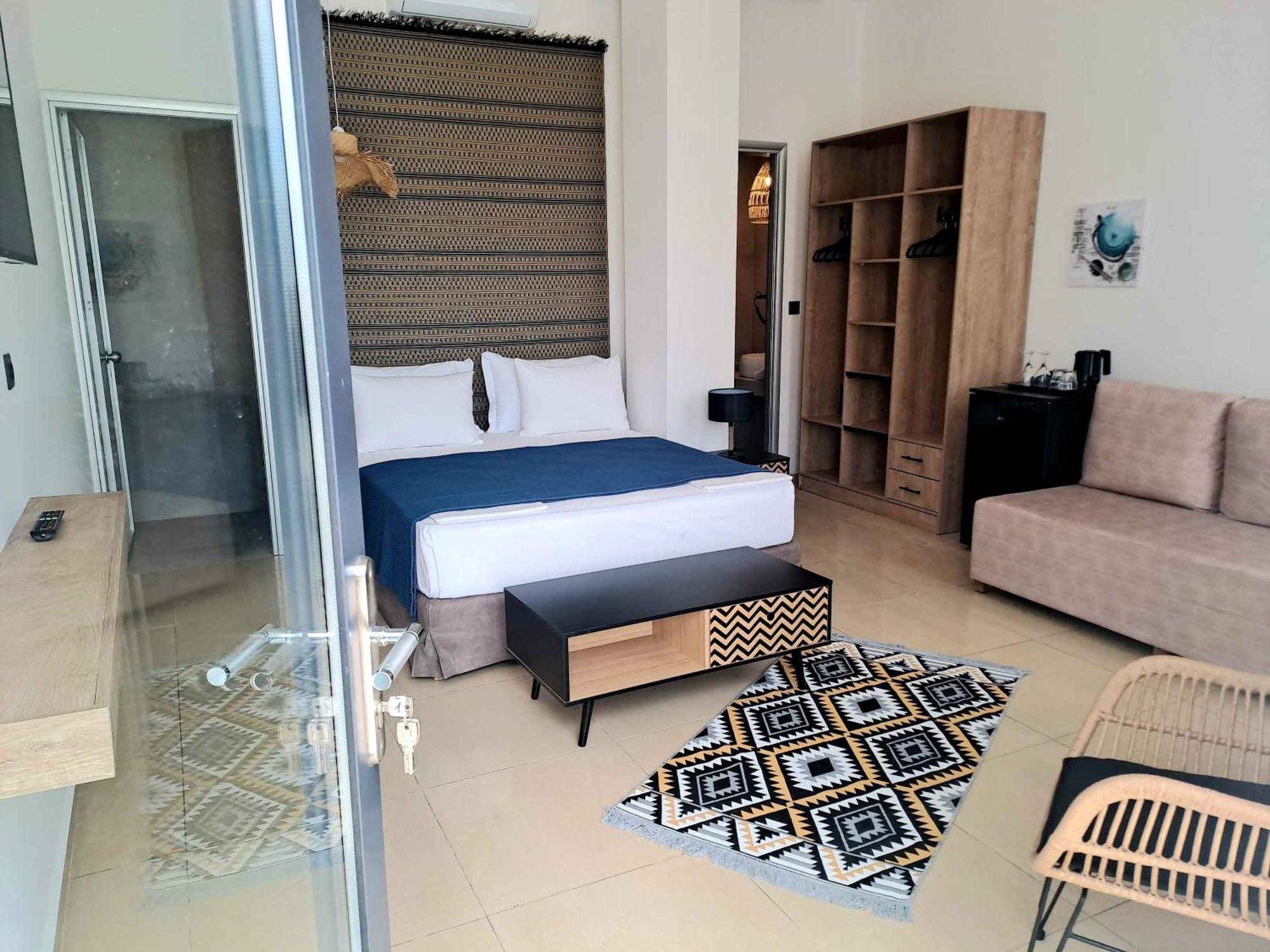 Beach Hotel Kapahi Pefkari Ngoại thất bức ảnh
